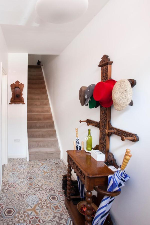 2 Mikes Homestay ดับลิน ภายนอก รูปภาพ